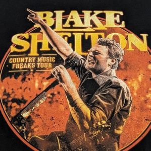 Blake Shelton 2018 Vintage Tee Country Music Freaks Tour Dates/Cities Small
